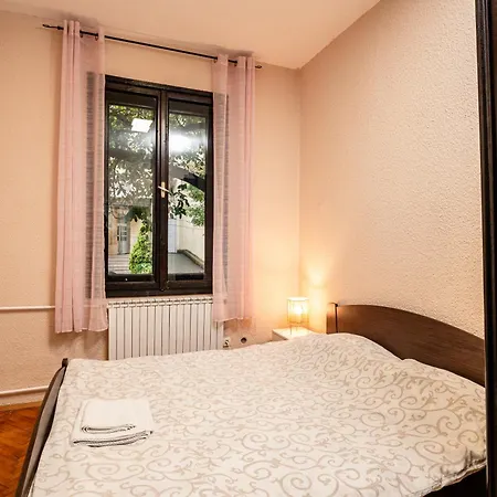 Cozy In Center * Βελιγράδι