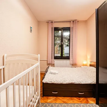 Διαμέρισμα Cozy In Center Βελιγράδι