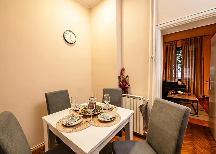 Cozy In Center شقة بلغراد